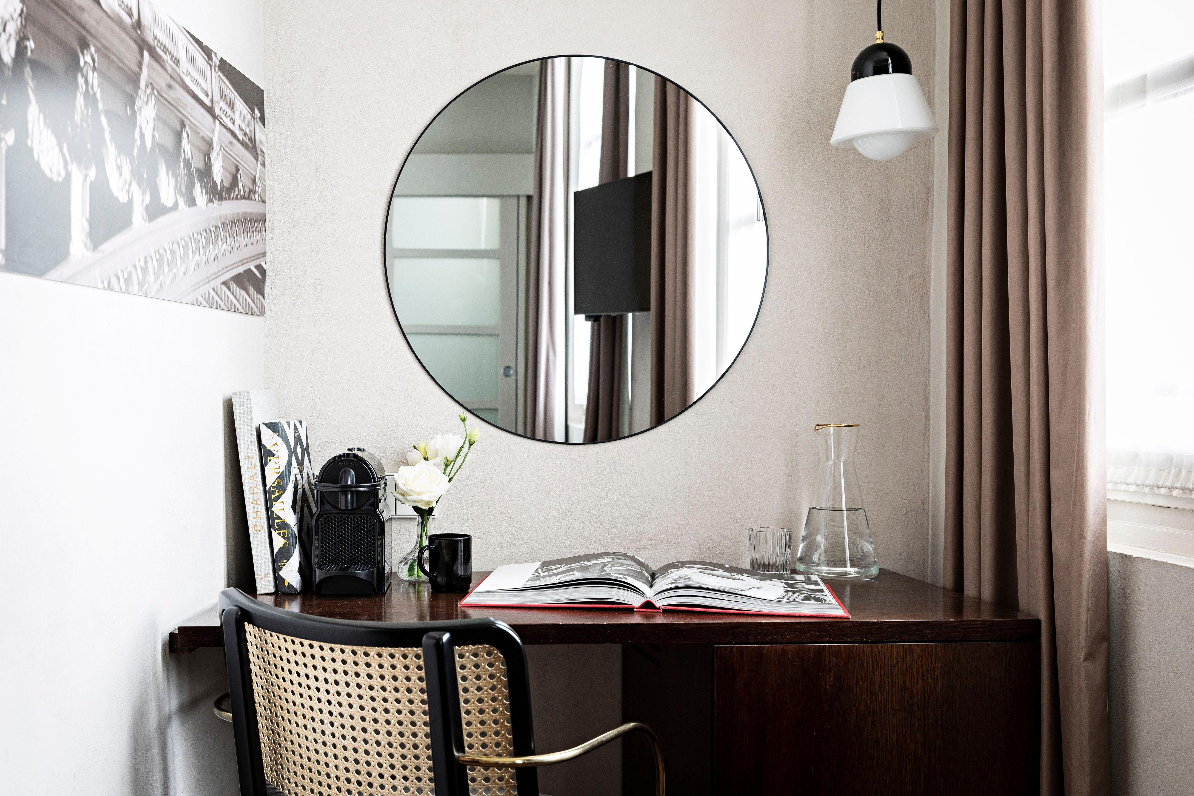 Holiday Inn Paris Palais De L'Elysee By Ihg Экстерьер фото