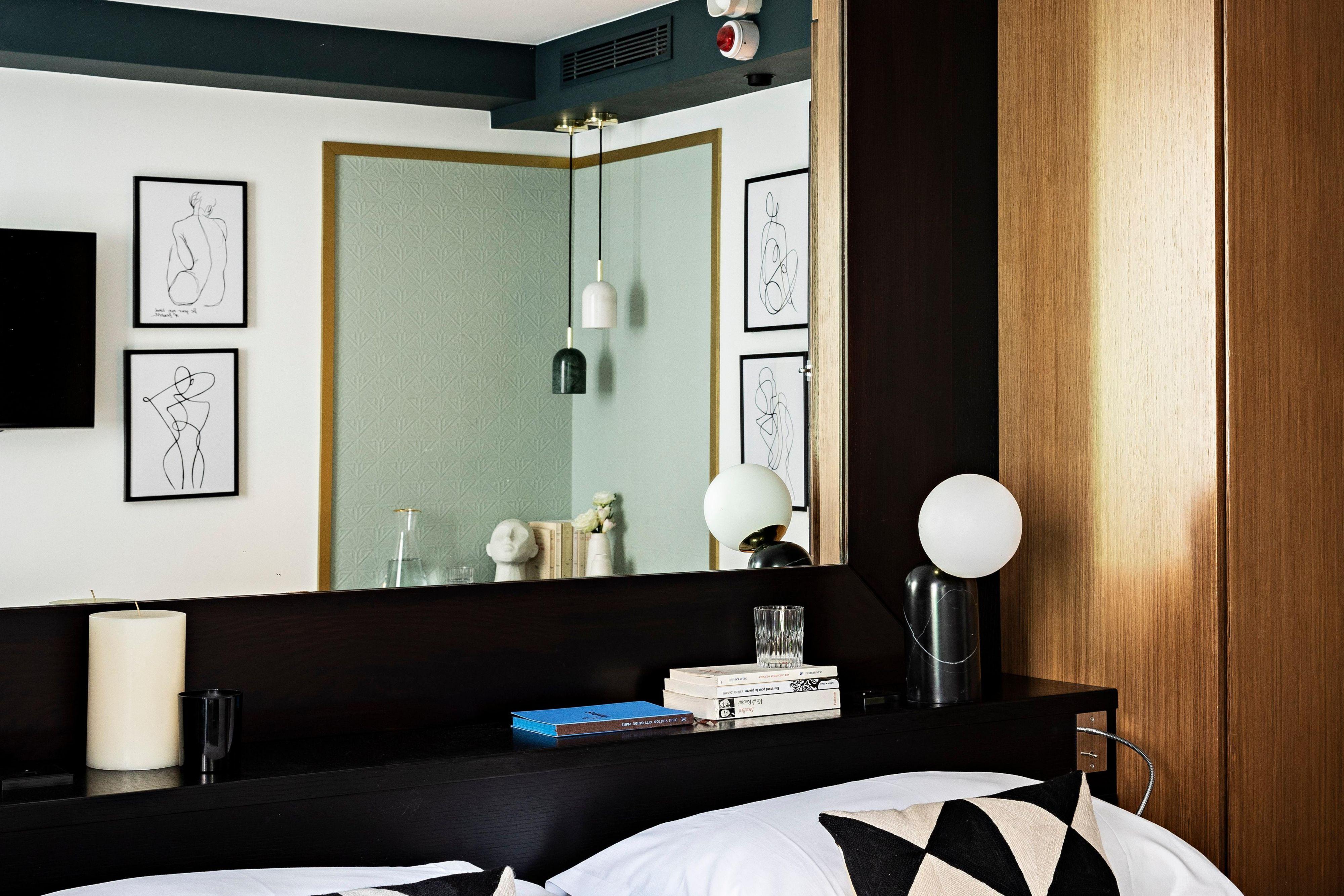 Holiday Inn Paris Palais De L'Elysee By Ihg Экстерьер фото