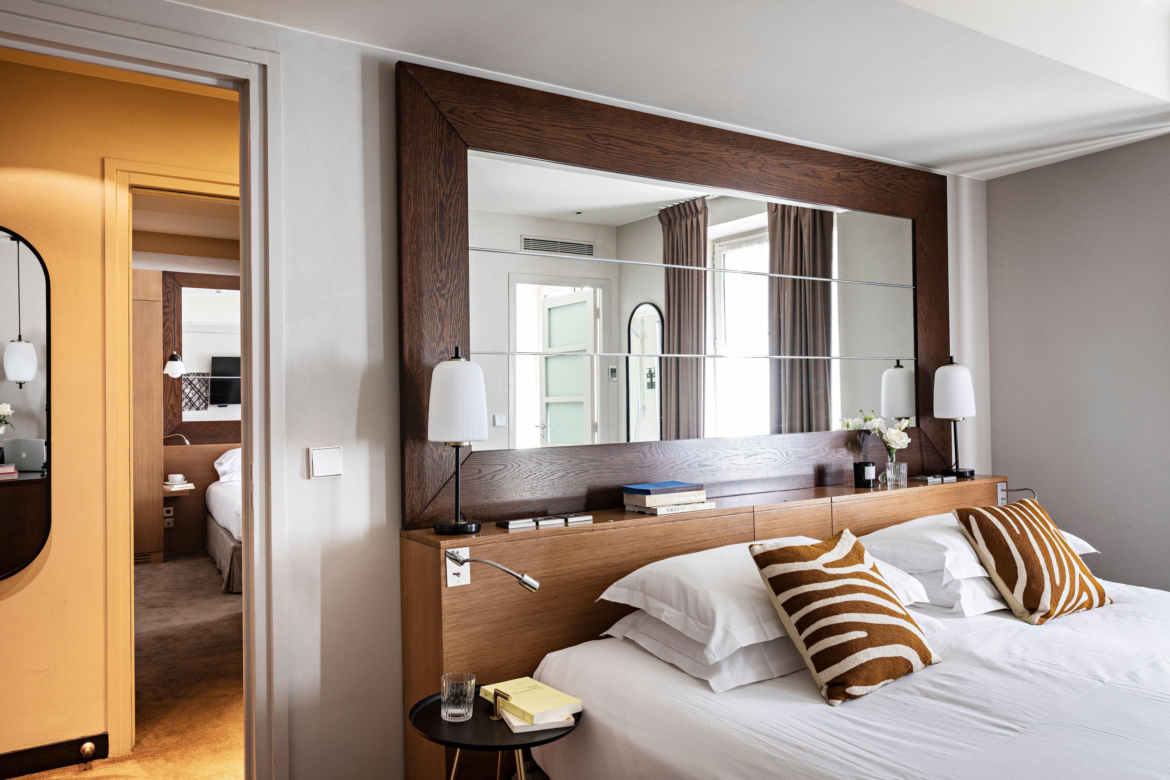 Holiday Inn Paris Palais De L'Elysee By Ihg Экстерьер фото