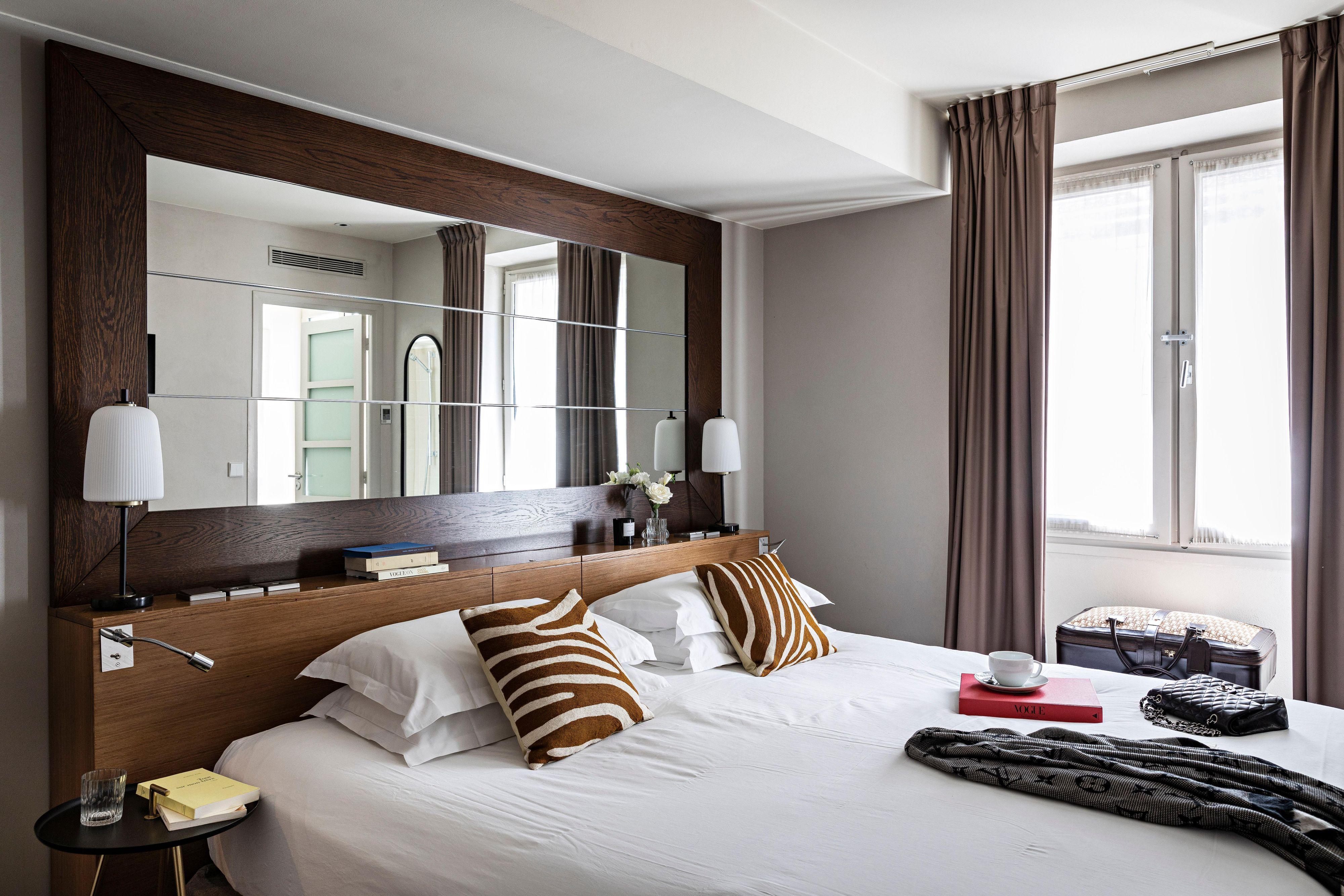 Holiday Inn Paris Palais De L'Elysee By Ihg Экстерьер фото