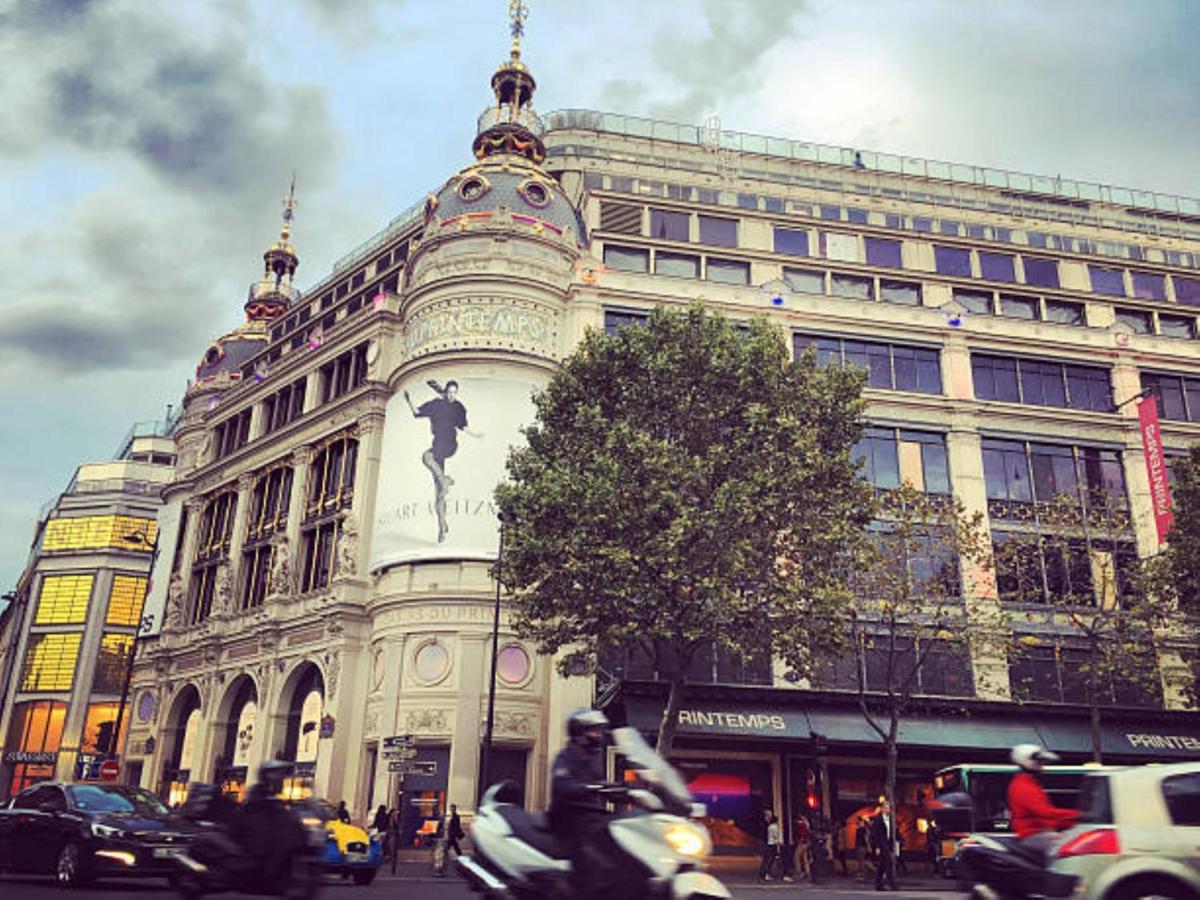 Holiday Inn Paris Palais De L'Elysee By Ihg Экстерьер фото