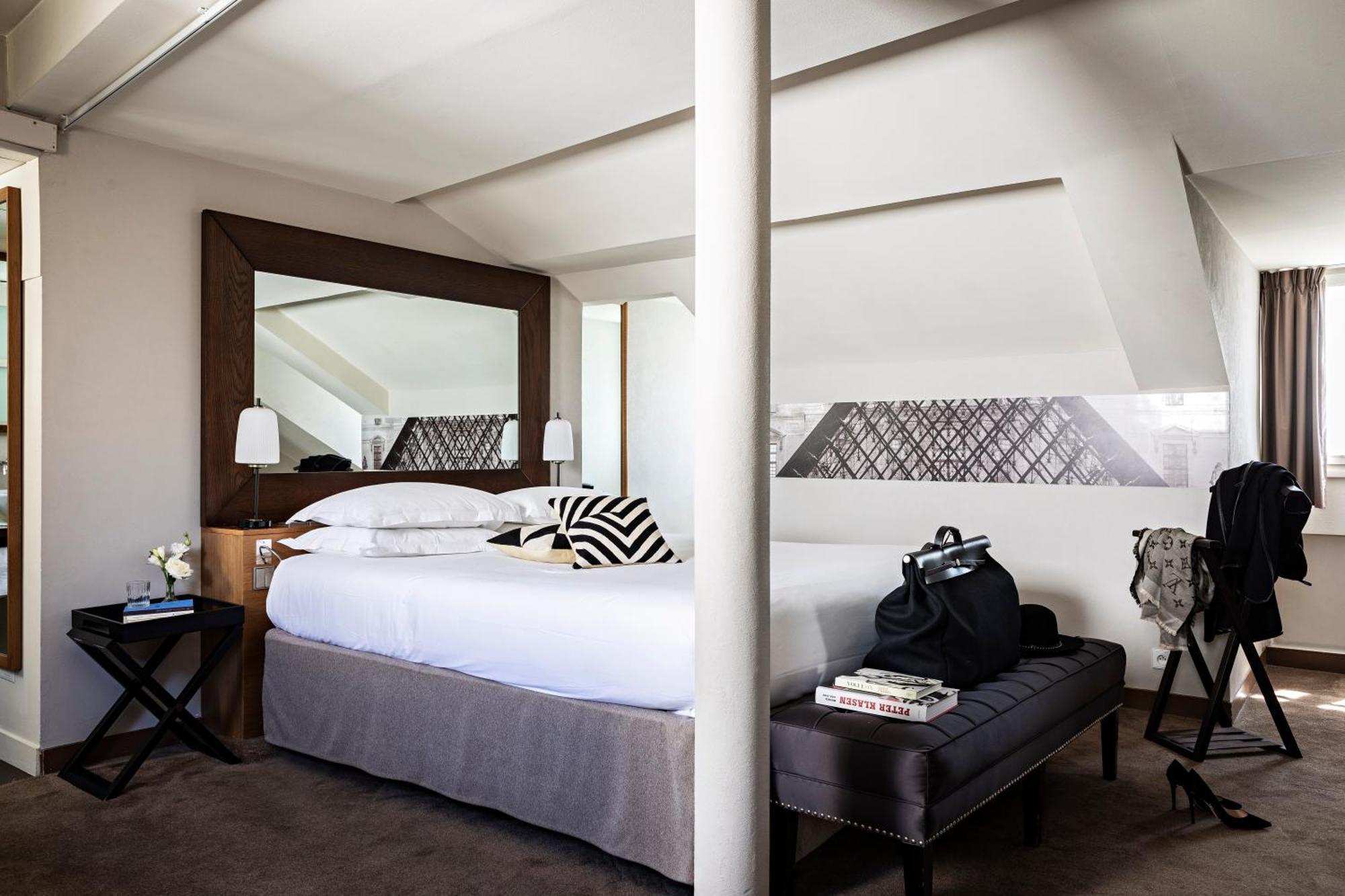 Holiday Inn Paris Palais De L'Elysee By Ihg Экстерьер фото